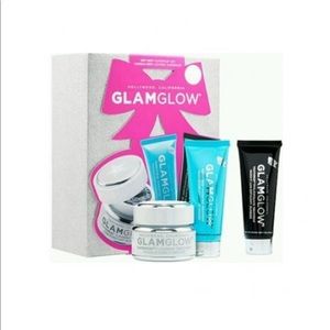 Glam glow gift sexy supermud set